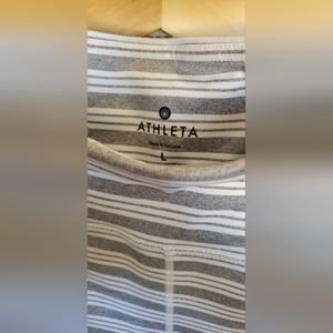 Athleta Salutation Stash Pocket Capri (L) Large